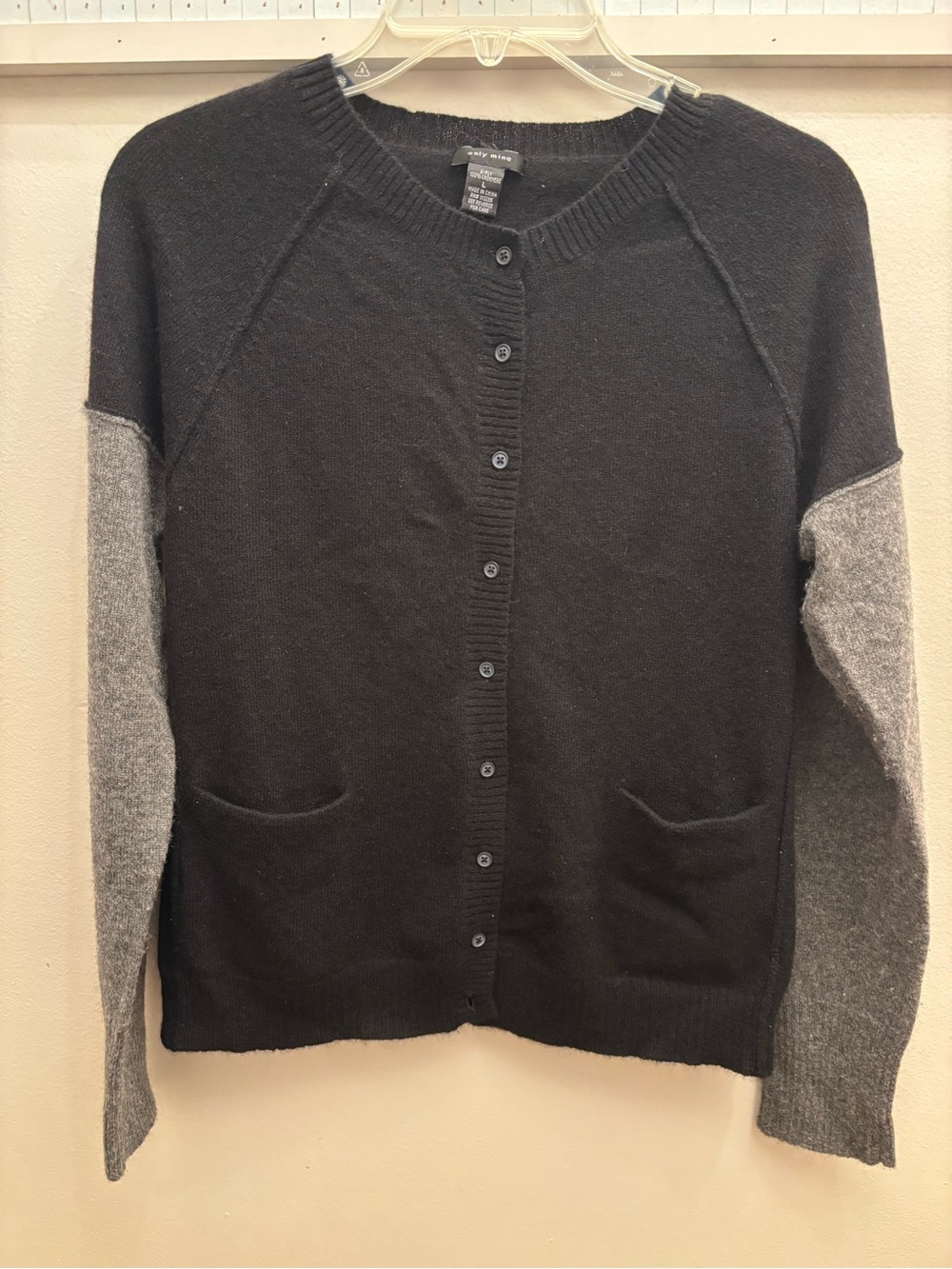 Only Mine Women's Two-Tone Black and Gray Button Cardigan Large